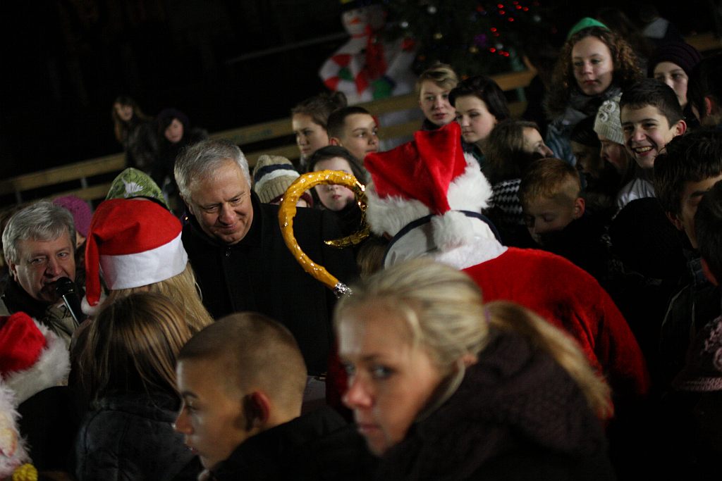 Sezon 2011/2012 na lodowisku otwarty cz2