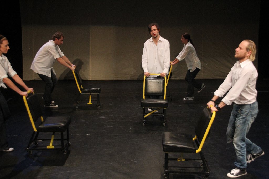 Zrozumieć H. w legnickim teatrze