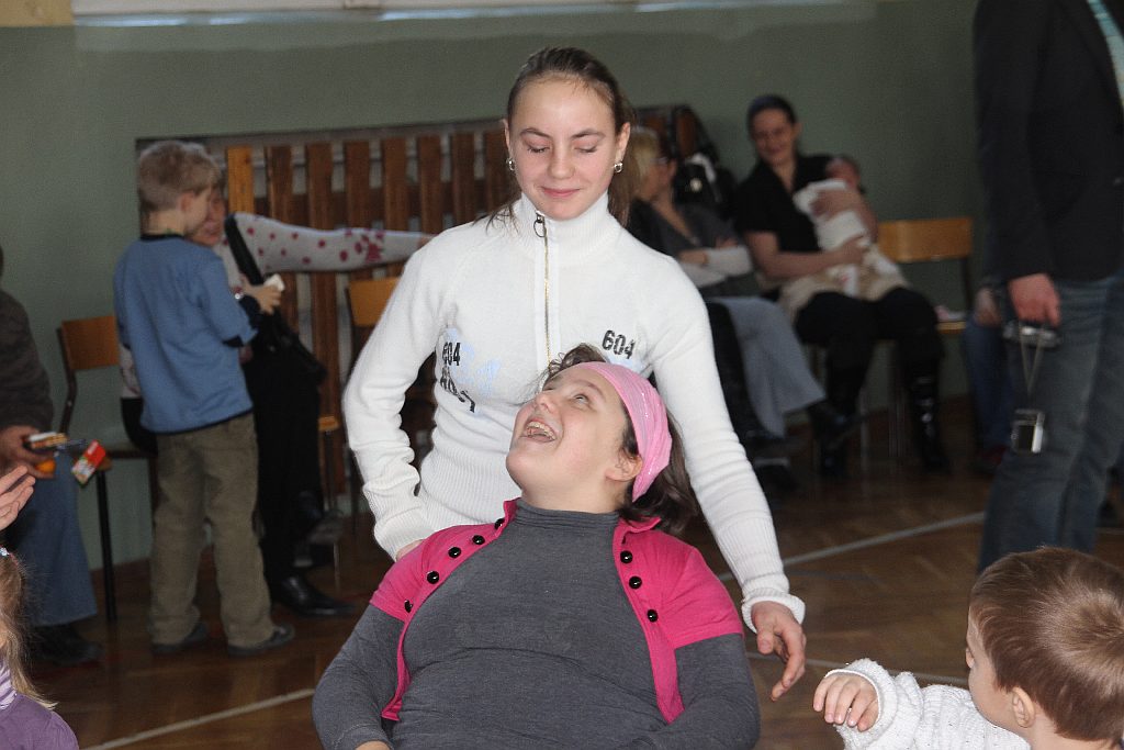 TPD. Mikołaj dla niepełnosprawnych w SP4