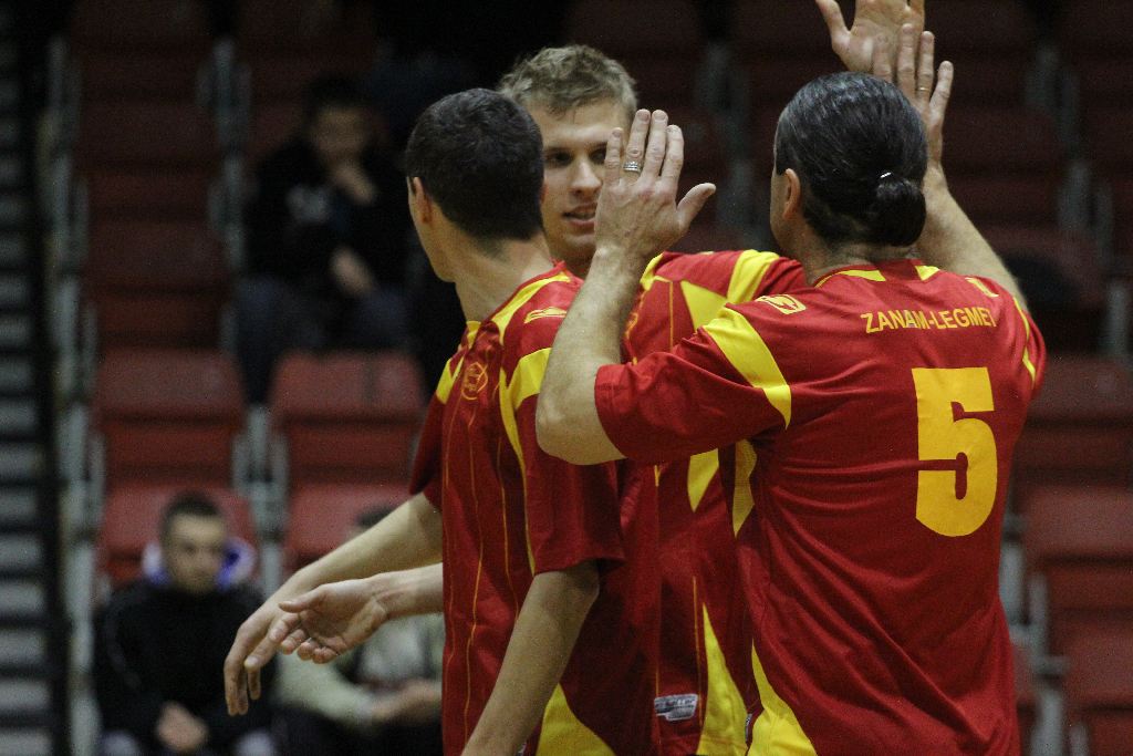 Druga kolejka I LLH Saller Cup.
