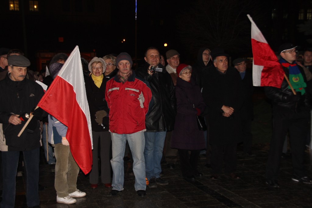Pomnik to hańba. Jego miejsce na cmentarzu