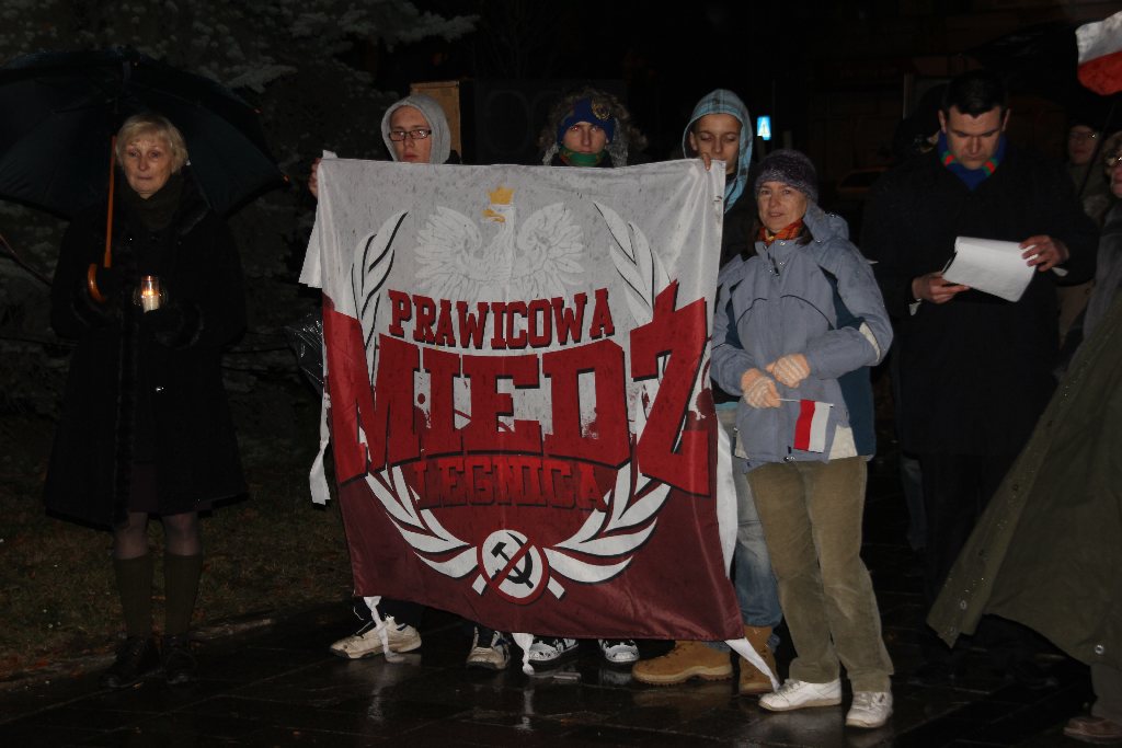 Pomnik to hańba. Jego miejsce na cmentarzu