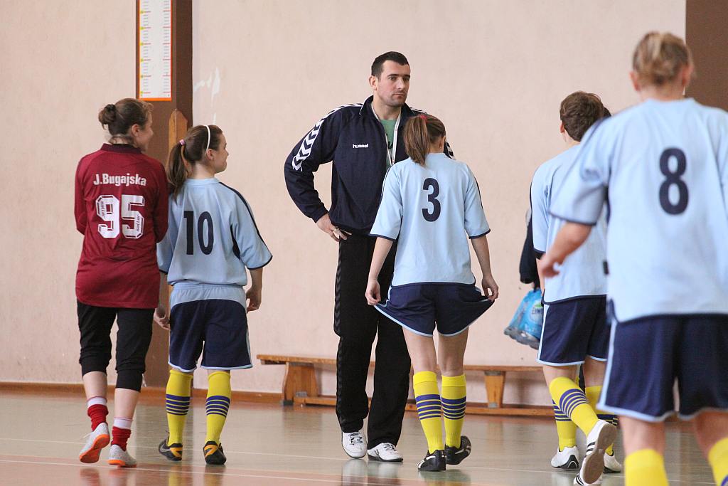 Finały Licealiady dziewcząt w Halowej Piłce Nożnej cz2