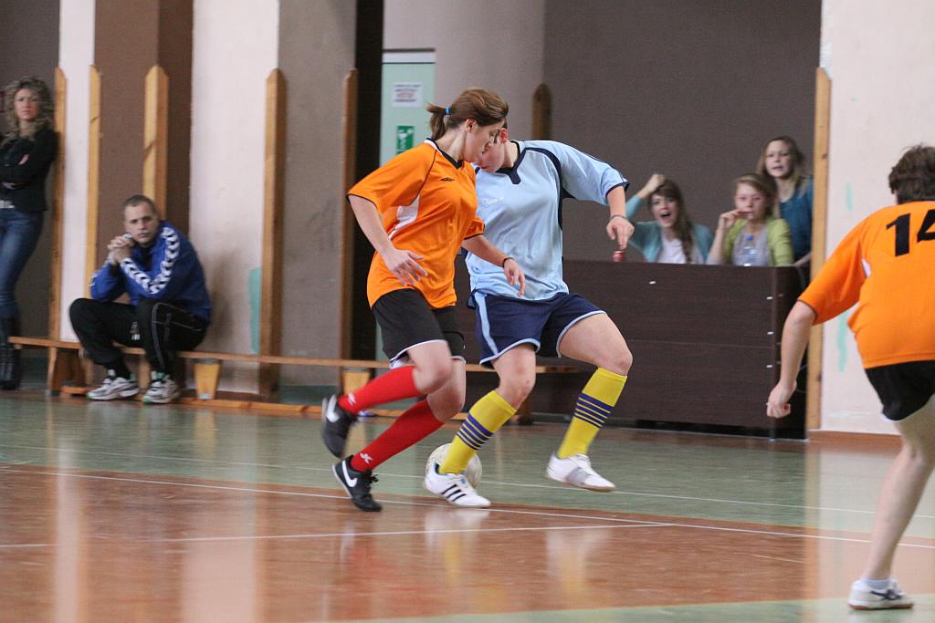 Finały Licealiady dziewcząt w Halowej Piłce Nożnej cz2