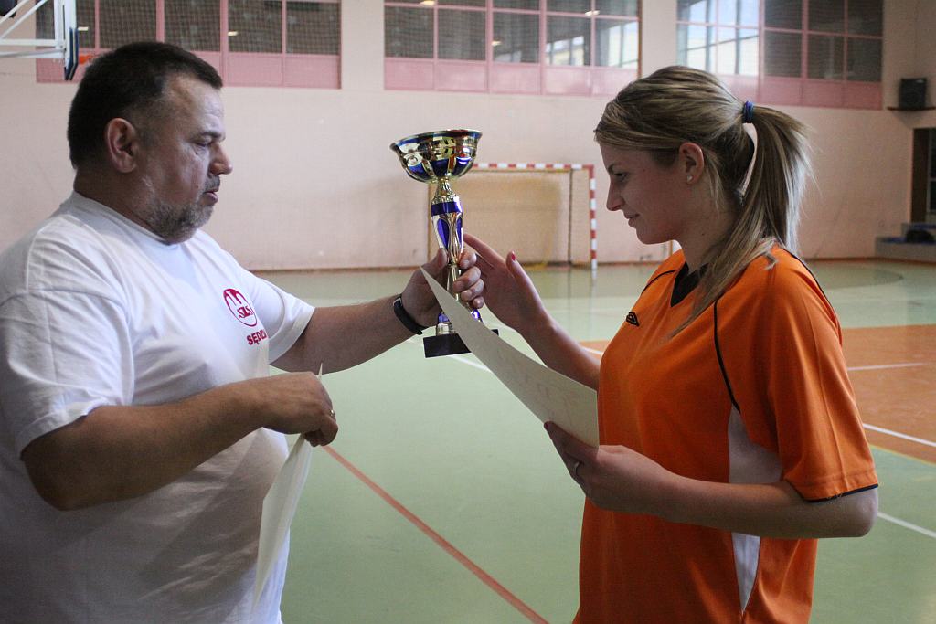 Finały Licealiady dziewcząt w Halowej Piłce Nożnej cz2