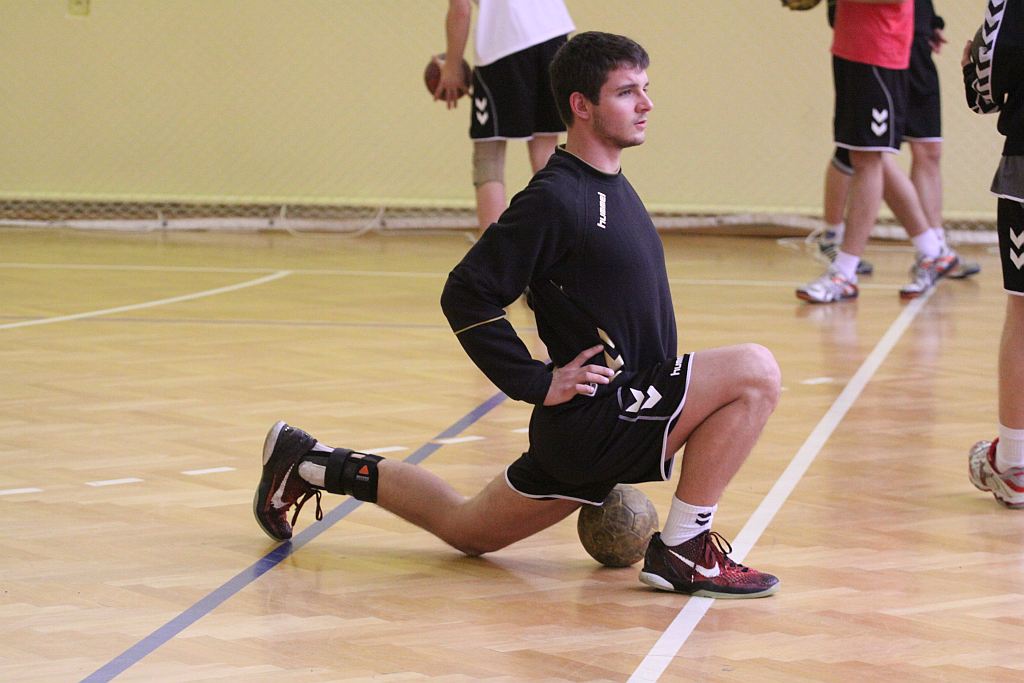 UKS Dziewiątka - Zagłębie Lubin 33 - 35