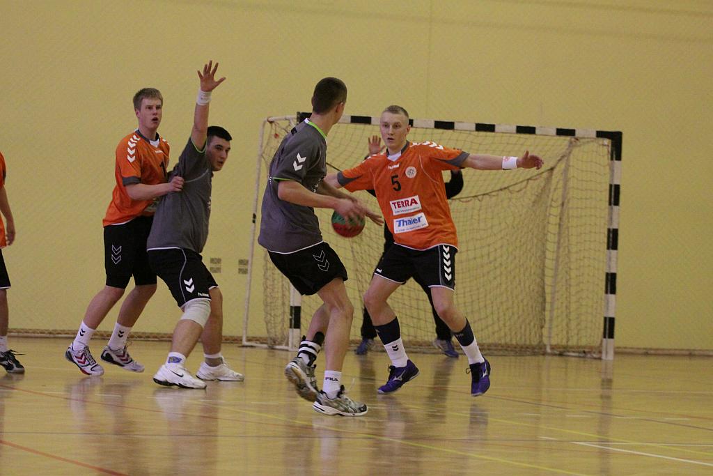 UKS Dziewiątka - Zagłębie Lubin 33 - 35