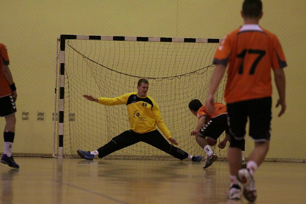 UKS Dziewiątka - Zagłębie Lubin 33 - 35