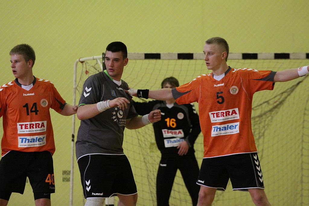 UKS Dziewiątka - Zagłębie Lubin 33 - 35