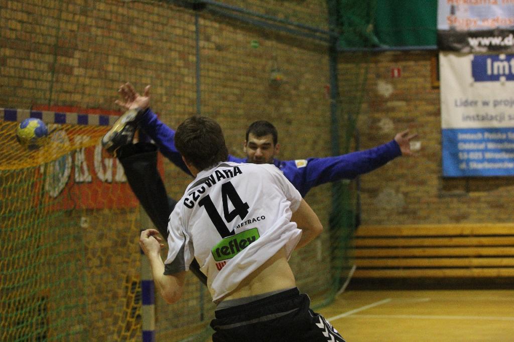 Miedzianka kończy rok porażką