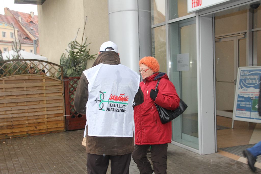 Solidarność namawiała do skrócenia czasu pracy