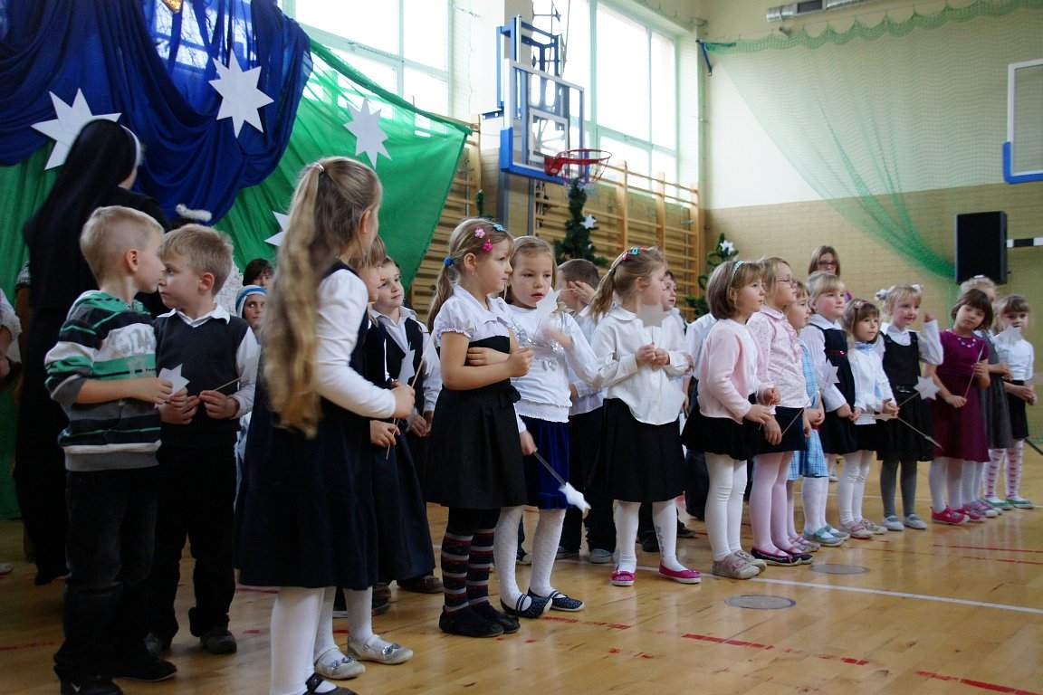 Jasełka w SP 18 w Legnicy
