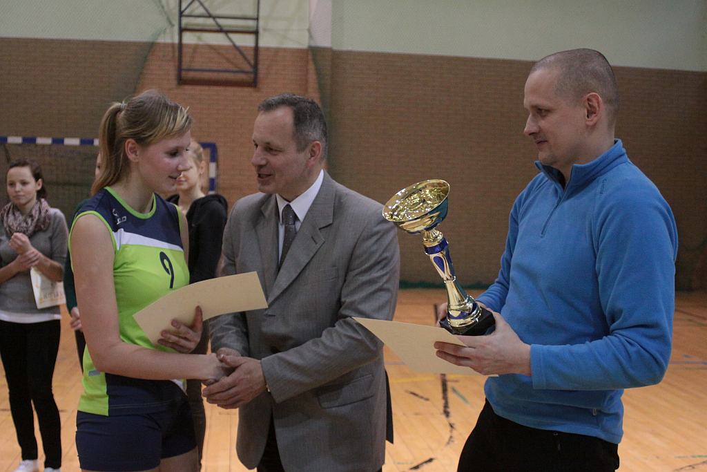 Dziewczyny z II LO najlepsze w Legnicy