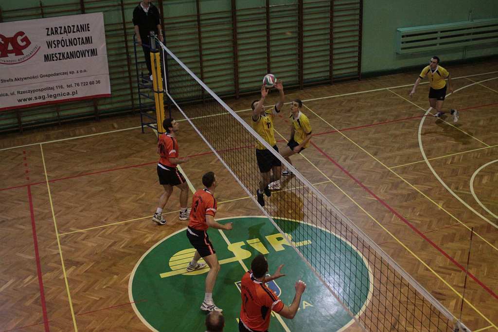 Ikar Legnica - SPS Chrobry Głogów