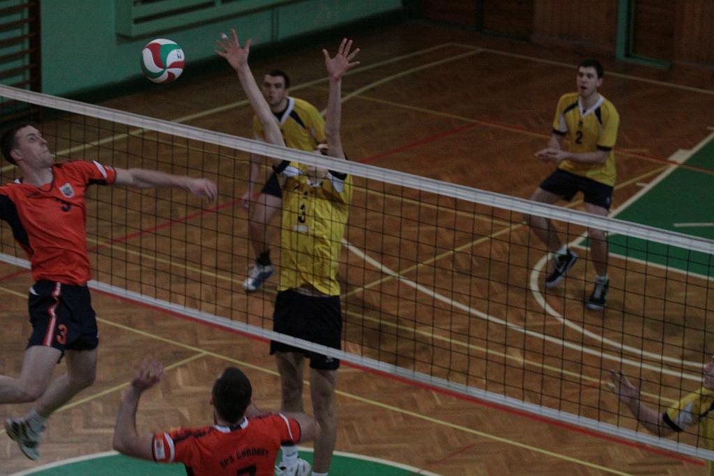 Ikar Legnica - SPS Chrobry Głogów
