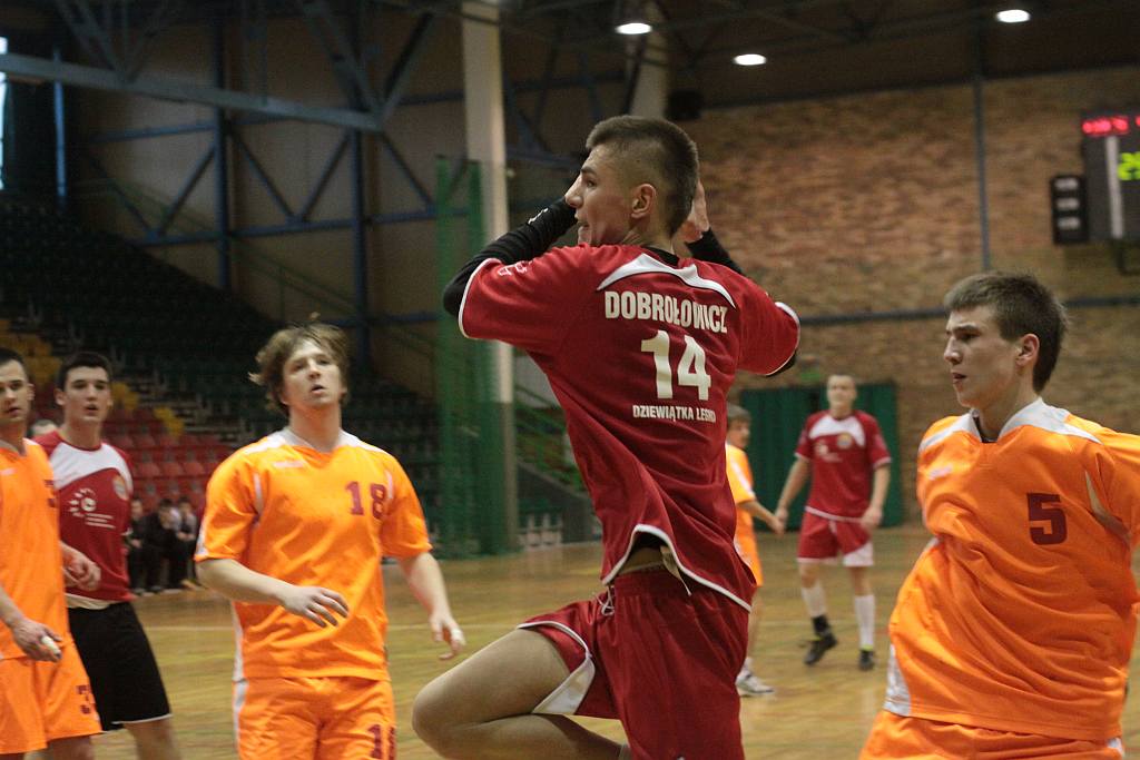 UKS Dziewiątka - Żagiew Dzierżoniów 35:25
