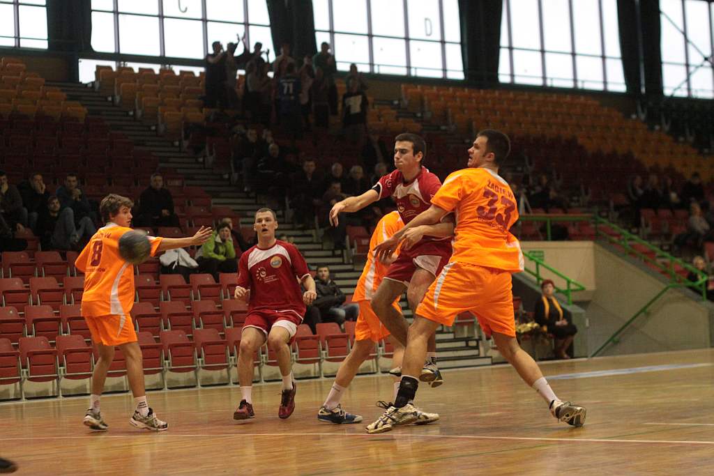 UKS Dziewiątka - Żagiew Dzierżoniów 35:25
