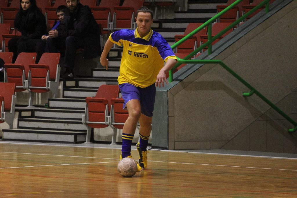 Zanam Legmet wraca na fotel lidera