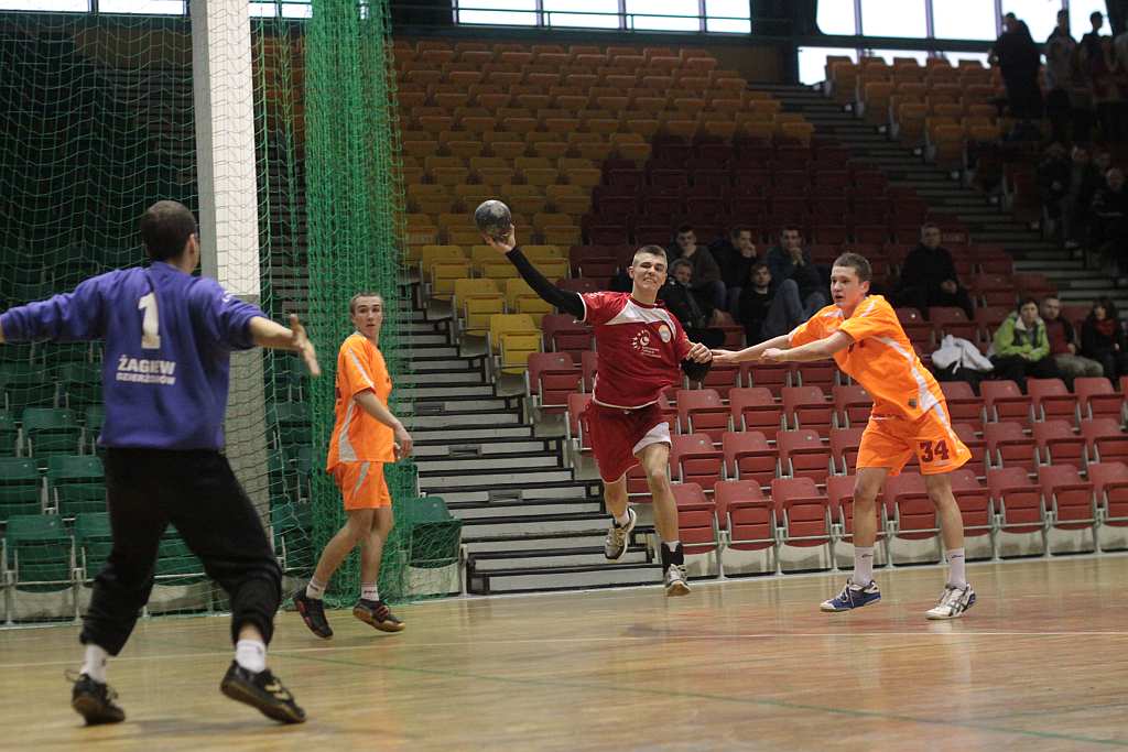 UKS Dziewiątka - Żagiew Dzierżoniów 35:25