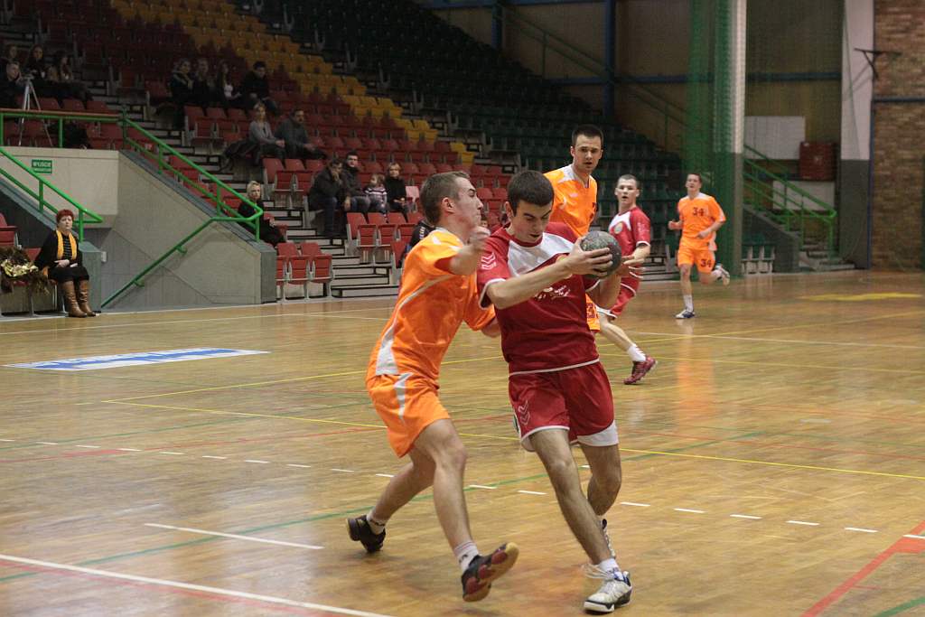 UKS Dziewiątka - Żagiew Dzierżoniów 35:25