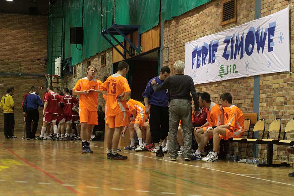 UKS Dziewiątka - Żagiew Dzierżoniów 35:25
