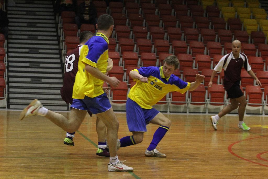 Zanam Legmet wraca na fotel lidera