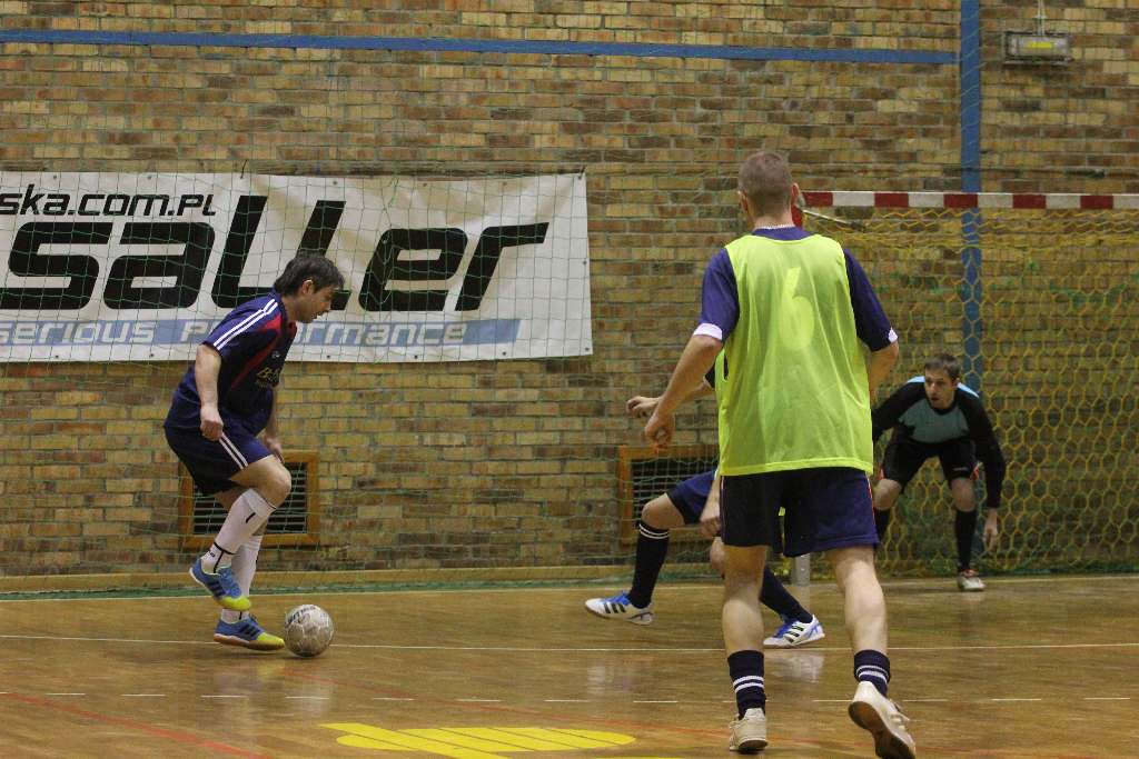 Zanam Legmet wraca na fotel lidera