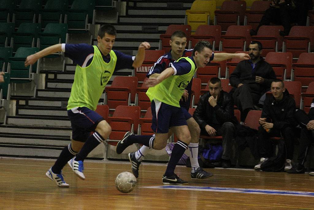 Zanam Legmet wraca na fotel lidera