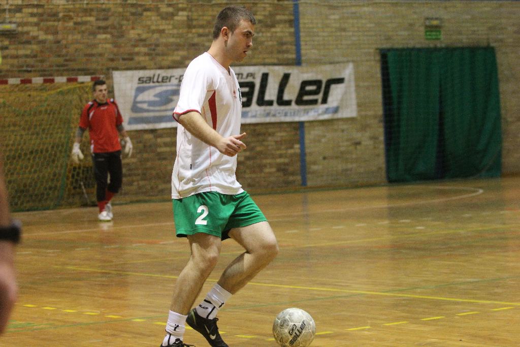 Zanam Legmet wraca na fotel lidera