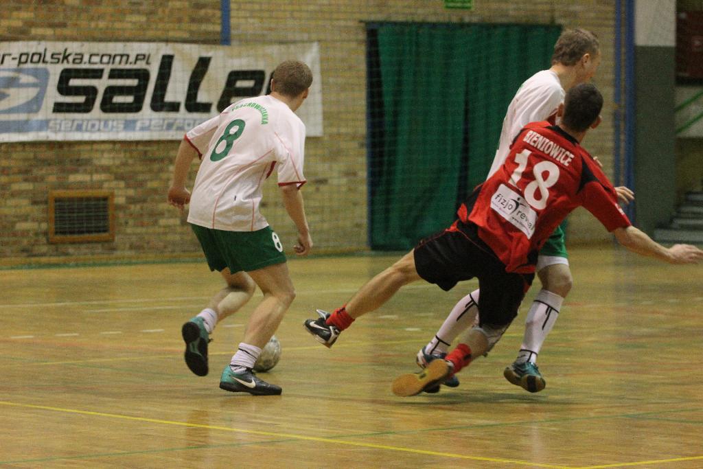 Zanam Legmet wraca na fotel lidera