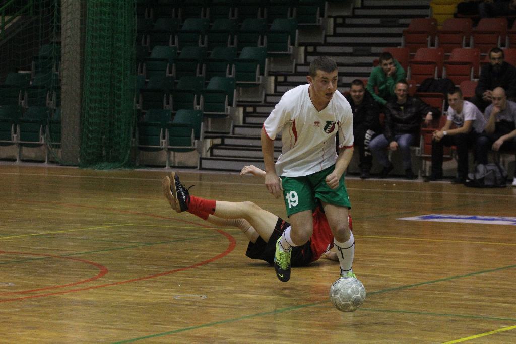 Zanam Legmet wraca na fotel lidera