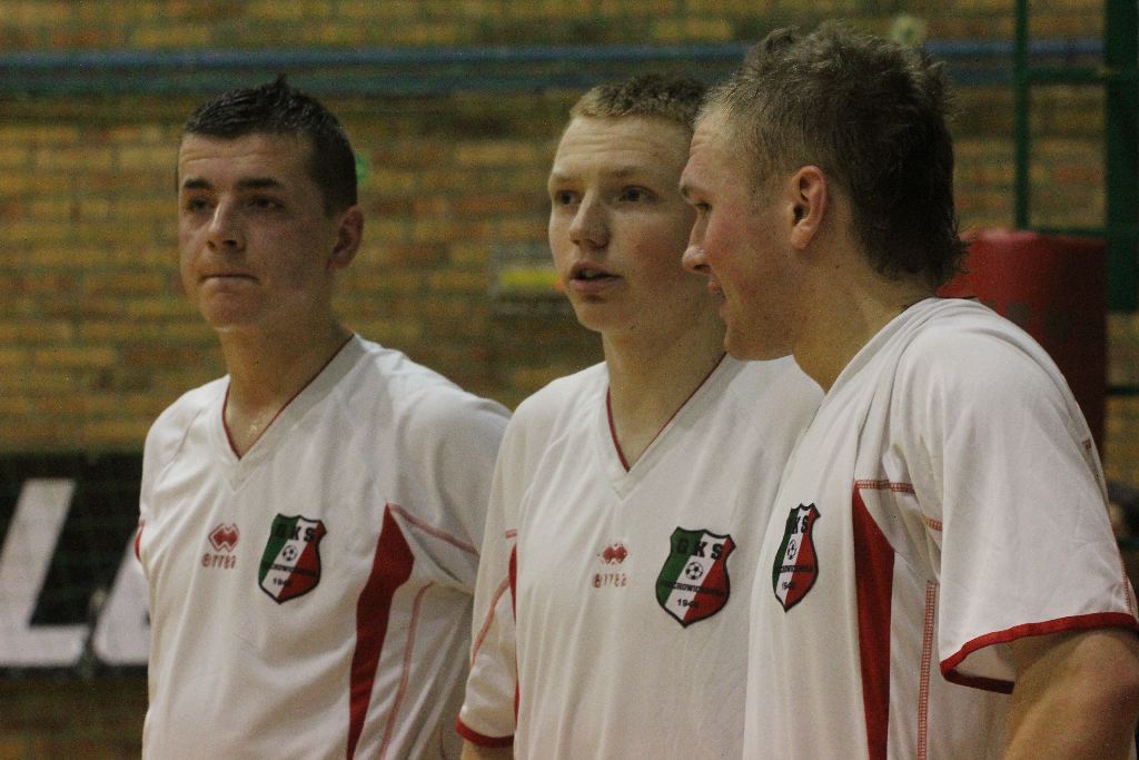 Zanam Legmet wraca na fotel lidera