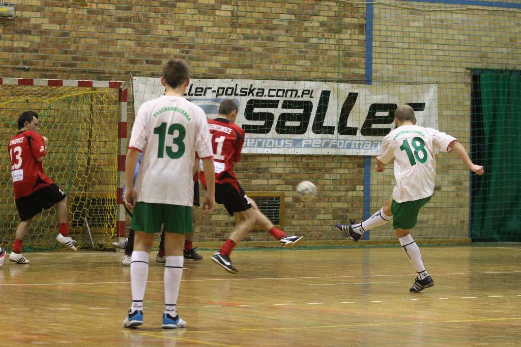 Zanam Legmet wraca na fotel lidera