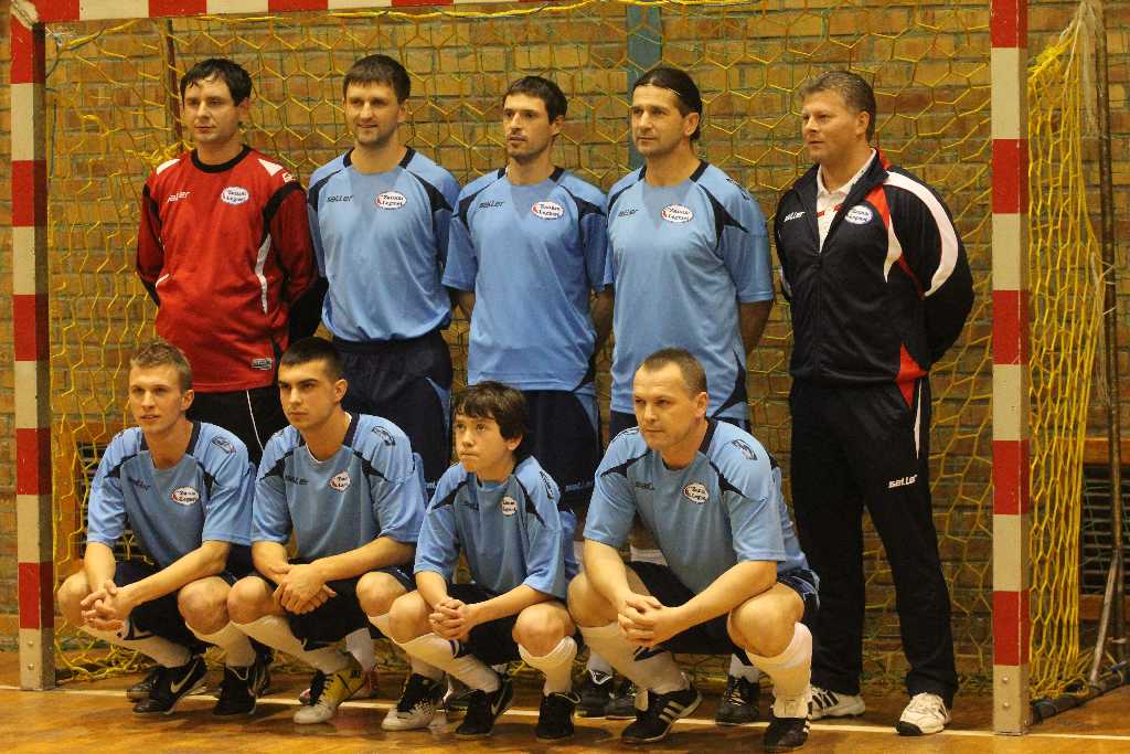 Zanam Legmet wraca na fotel lidera