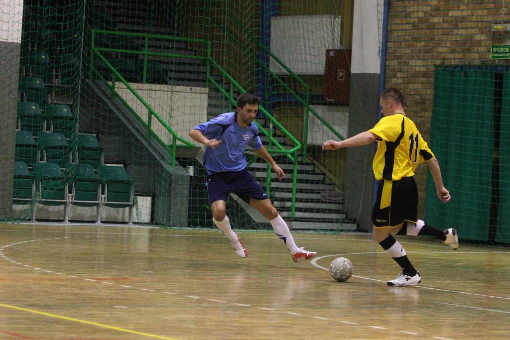 Zanam Legmet wraca na fotel lidera