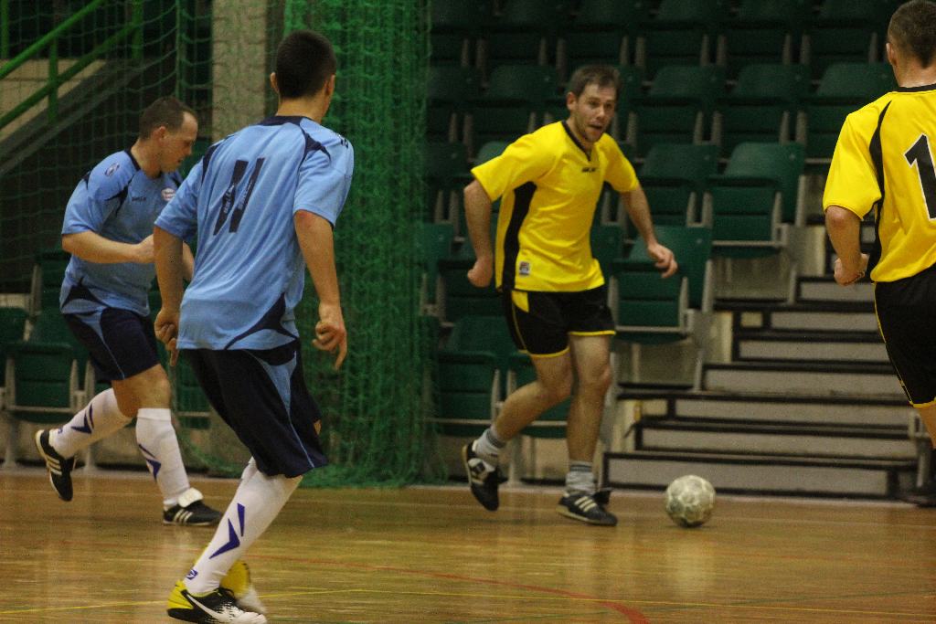 Zanam Legmet wraca na fotel lidera