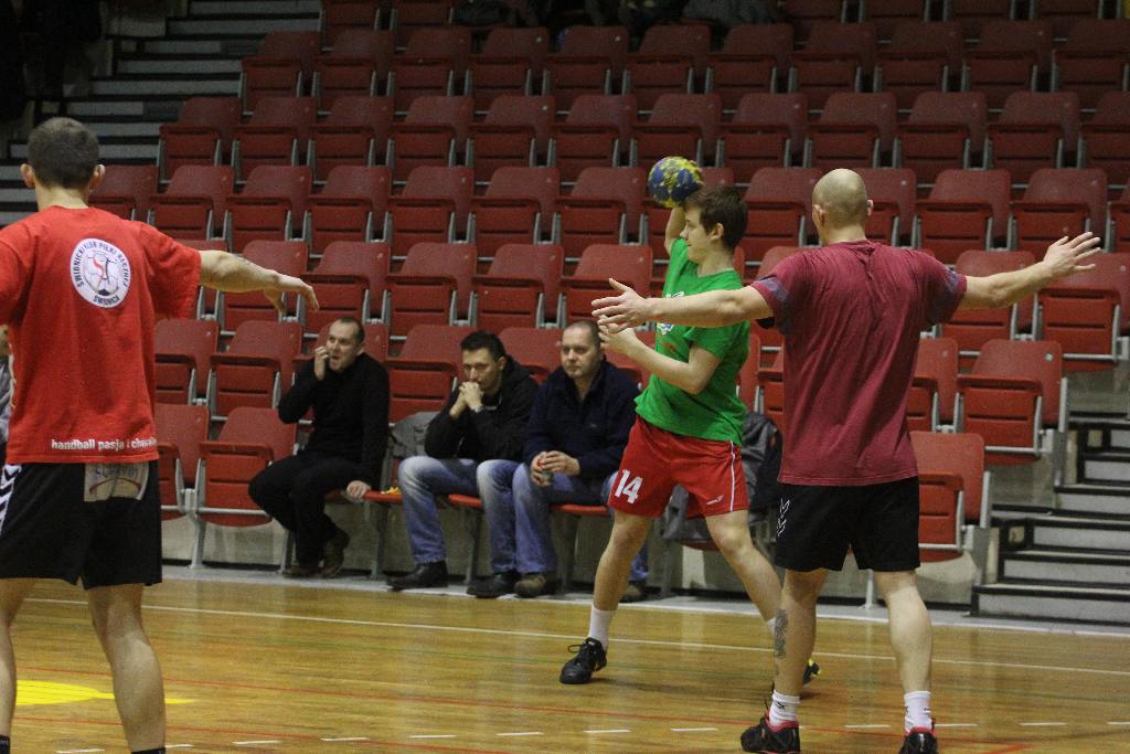 Siódemka Miedź znów lepsza od pierwszoligowca