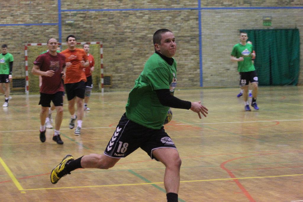 Siódemka Miedź znów lepsza od pierwszoligowca