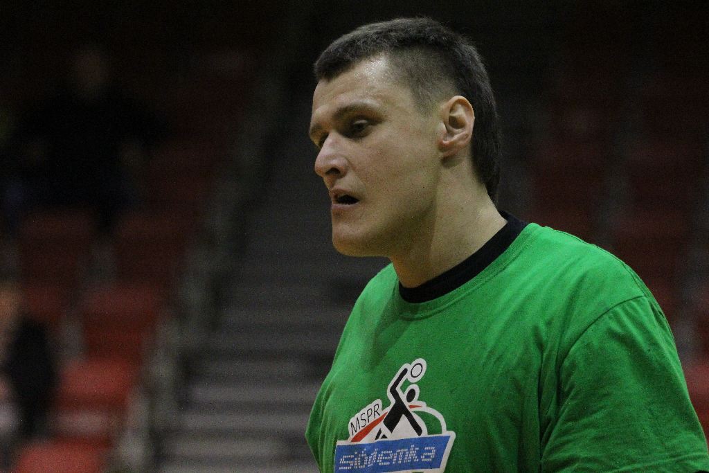 Siódemka Miedź znów lepsza od pierwszoligowca