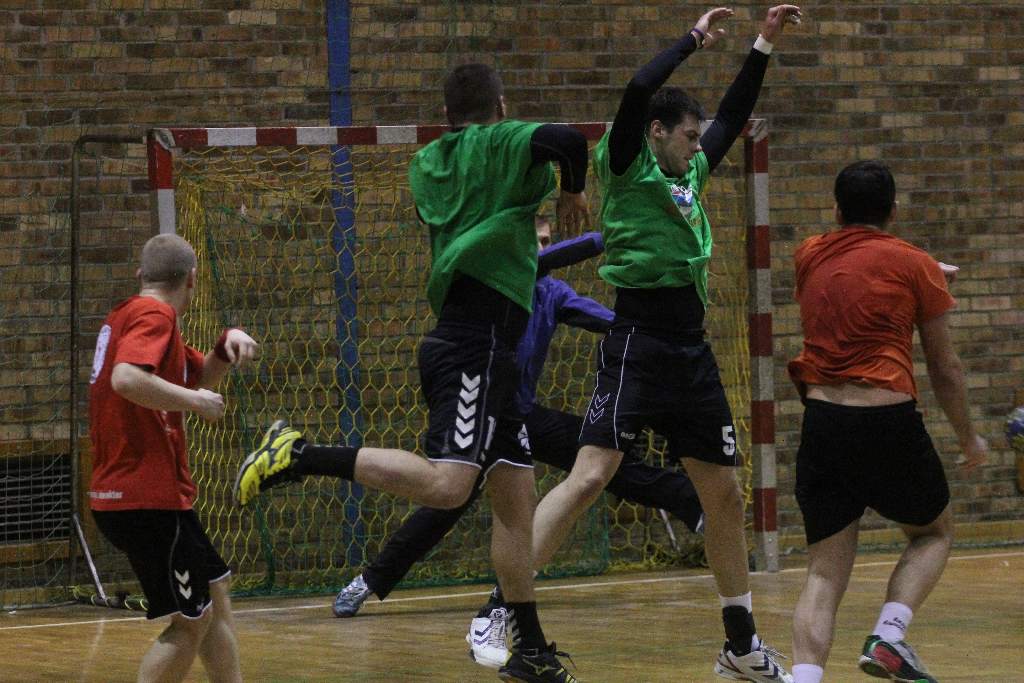 Siódemka Miedź znów lepsza od pierwszoligowca