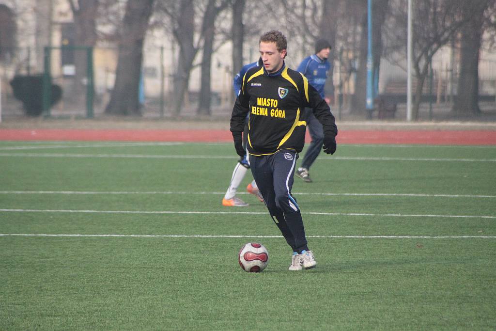 Miedź II - Karkonosze 5:0