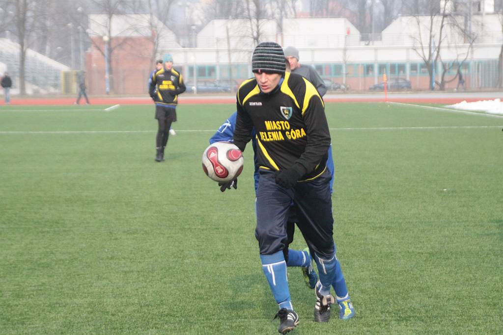 Miedź II - Karkonosze 5:0