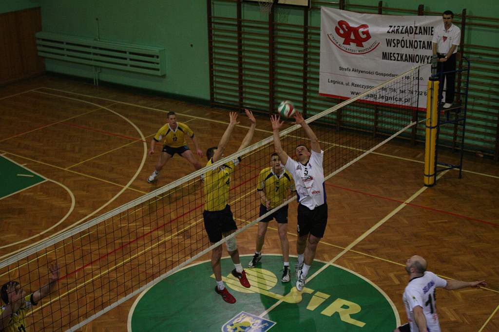 Ikar Legnica - Bielawianka