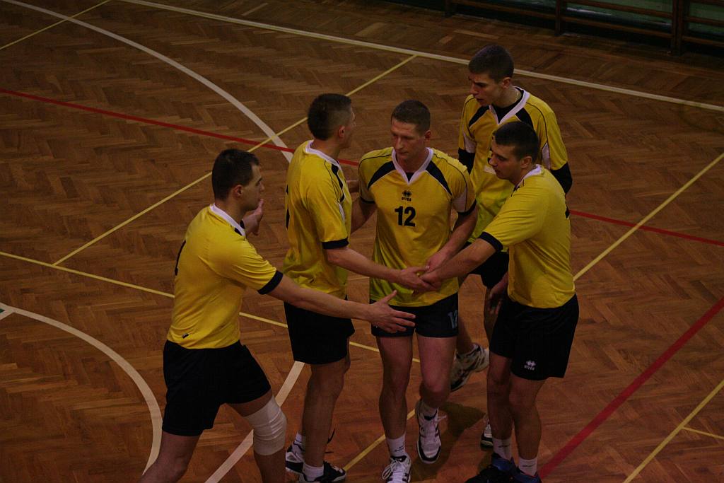 Ikar Legnica - Bielawianka