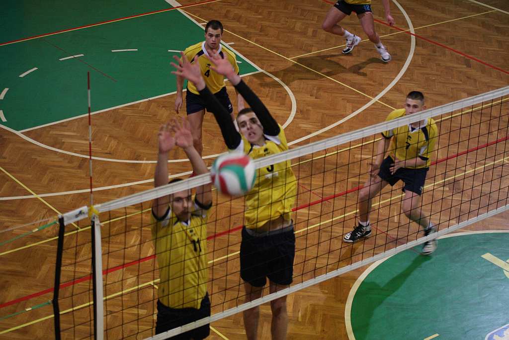 Ikar Legnica - Bielawianka