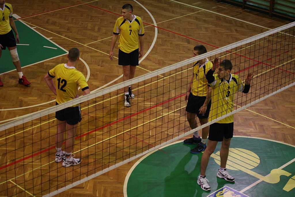 Ikar Legnica - Bielawianka