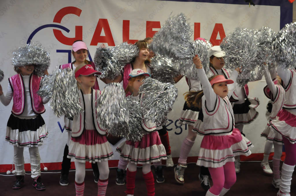 Galeria Gwarna zaprosiła do zabawy walentynkowo - karnawałowej
