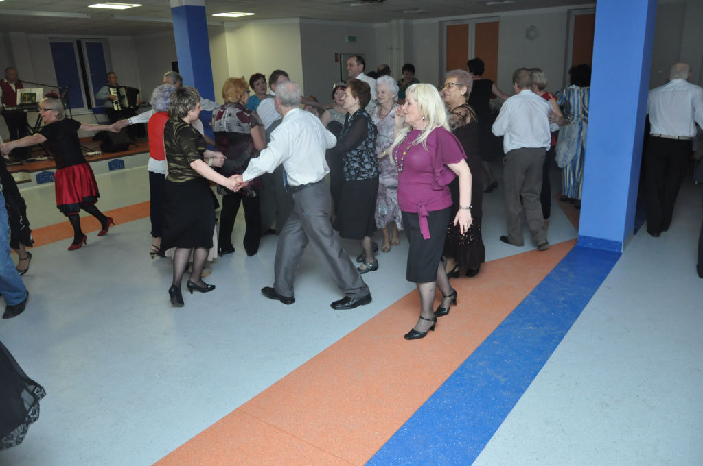 Bal karnawałowy w Spółdzielczym Domu Kultury Kopernik
