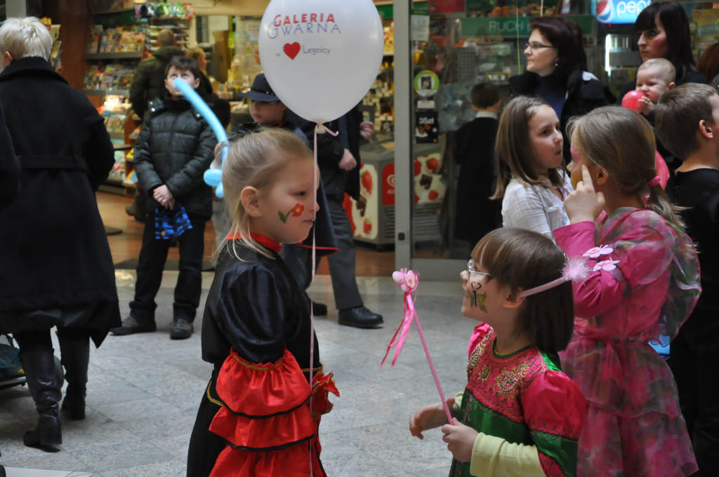 Galeria Gwarna zaprosiła do zabawy walentynkowo - karnawałowej