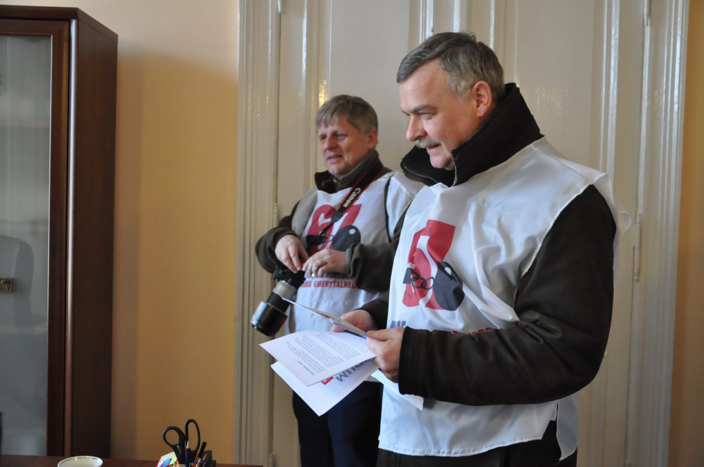 Związkowcy odwiedzili legnickie biura poselskie